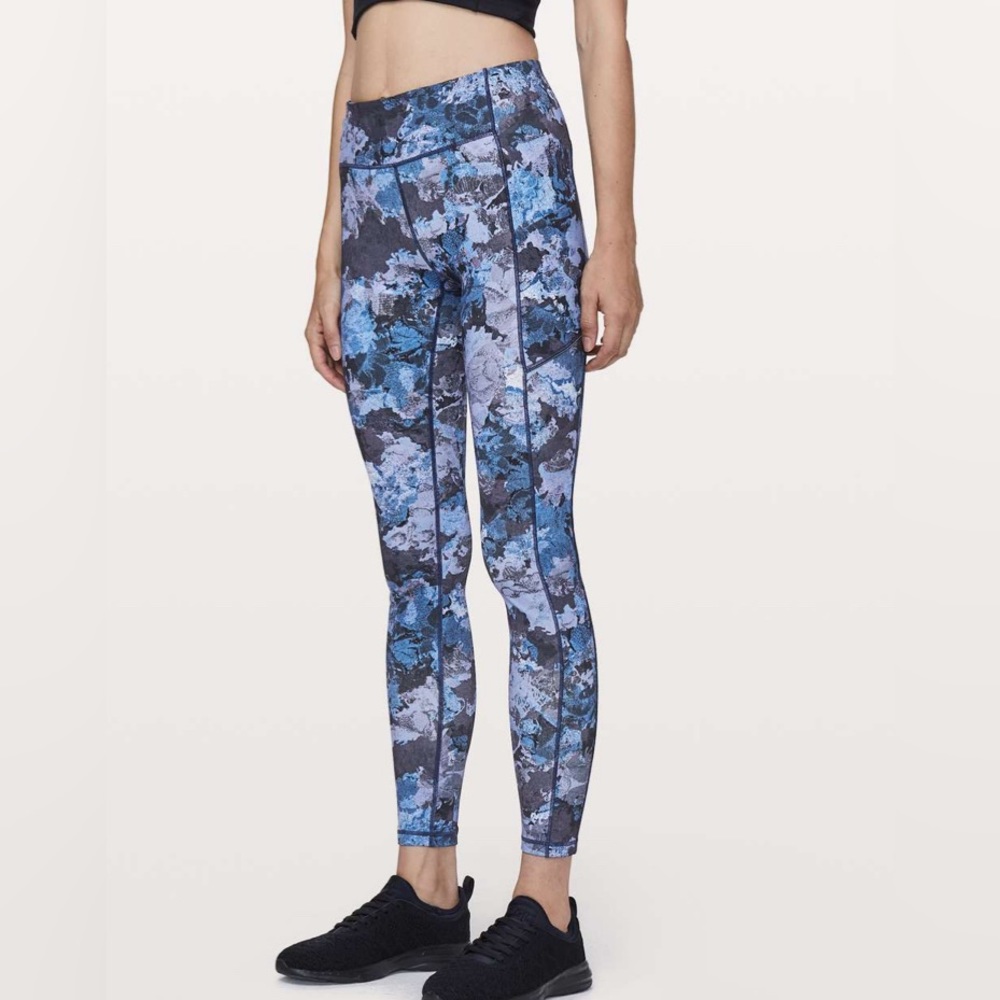 Lululemon Speed Up Tight Full-On Luxtreme Screen Camo Multi Leggings Size 4